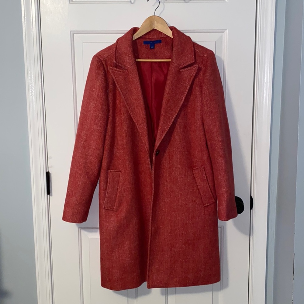 Apt. 9 Light coat